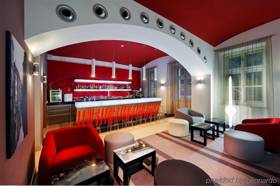 Red & Blue Design Hotel Praga Restaurante foto